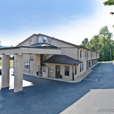 America'S Best Value Inn Стейтсвилл Экстерьер фото