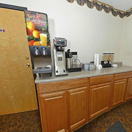 America'S Best Value Inn Стейтсвилл Экстерьер фото